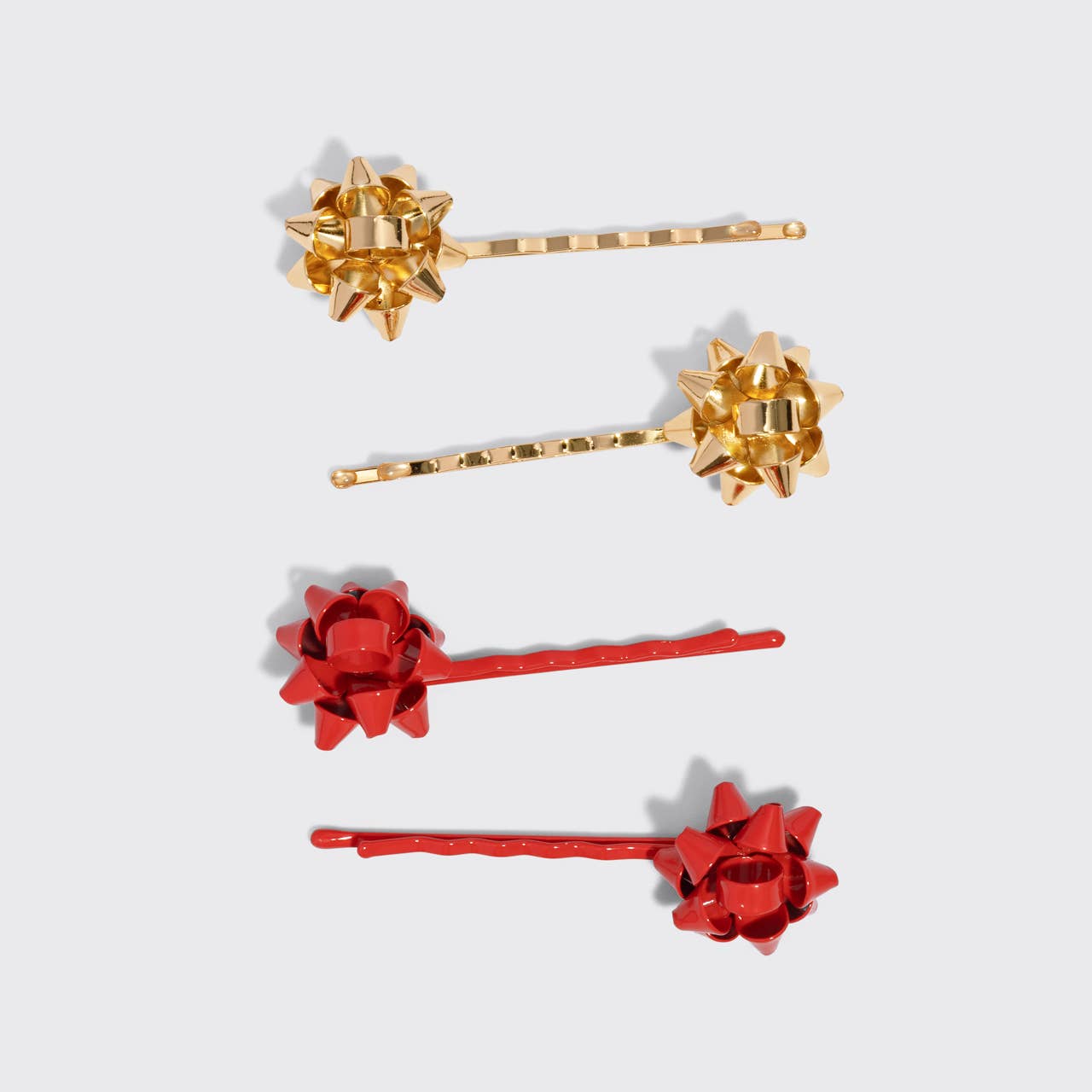 Metal Gift Bow Bobby Pins 4pc Set - Red & Gold | KITSCH