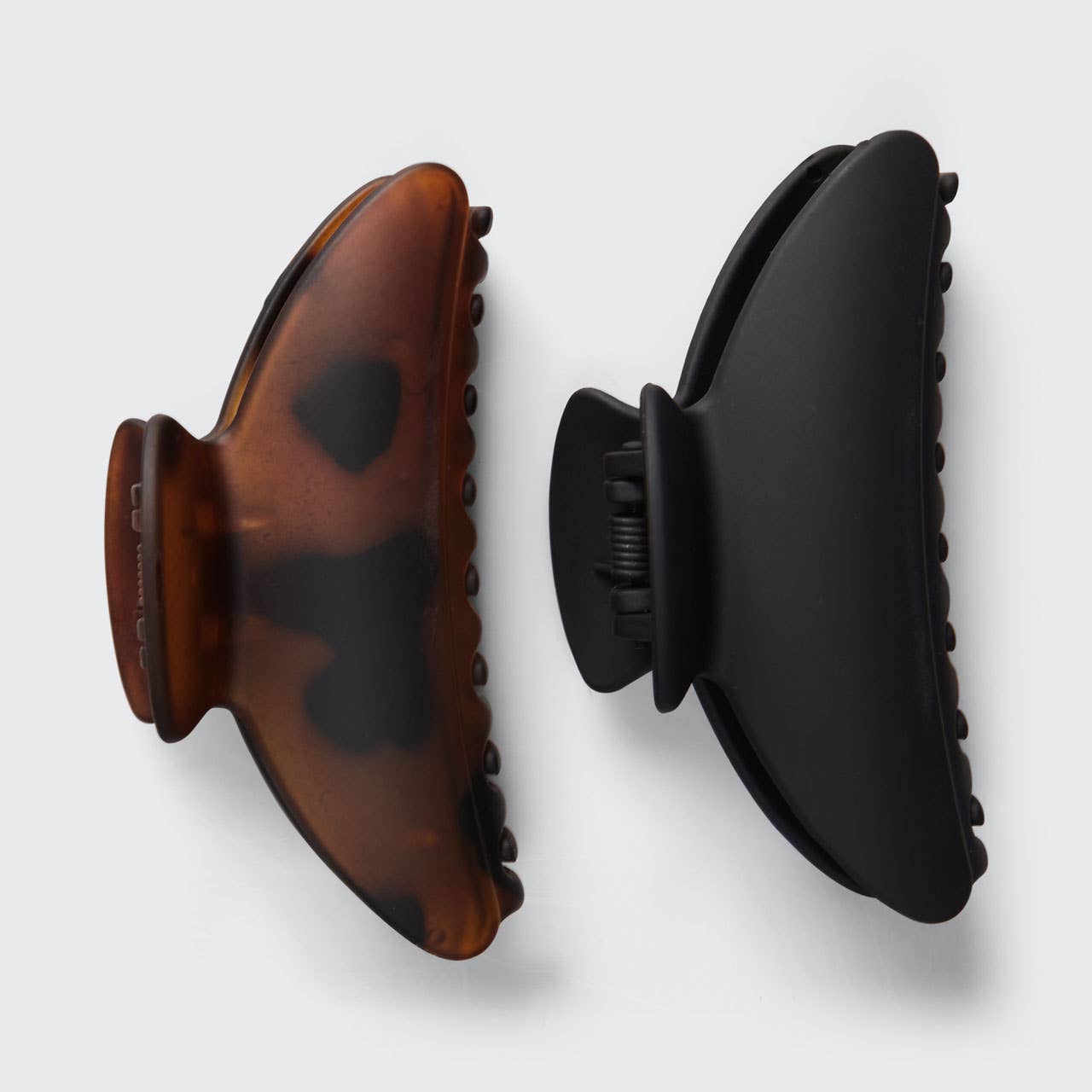 Recycled Plastic Medium Claw Clips 2pc | Kitsch