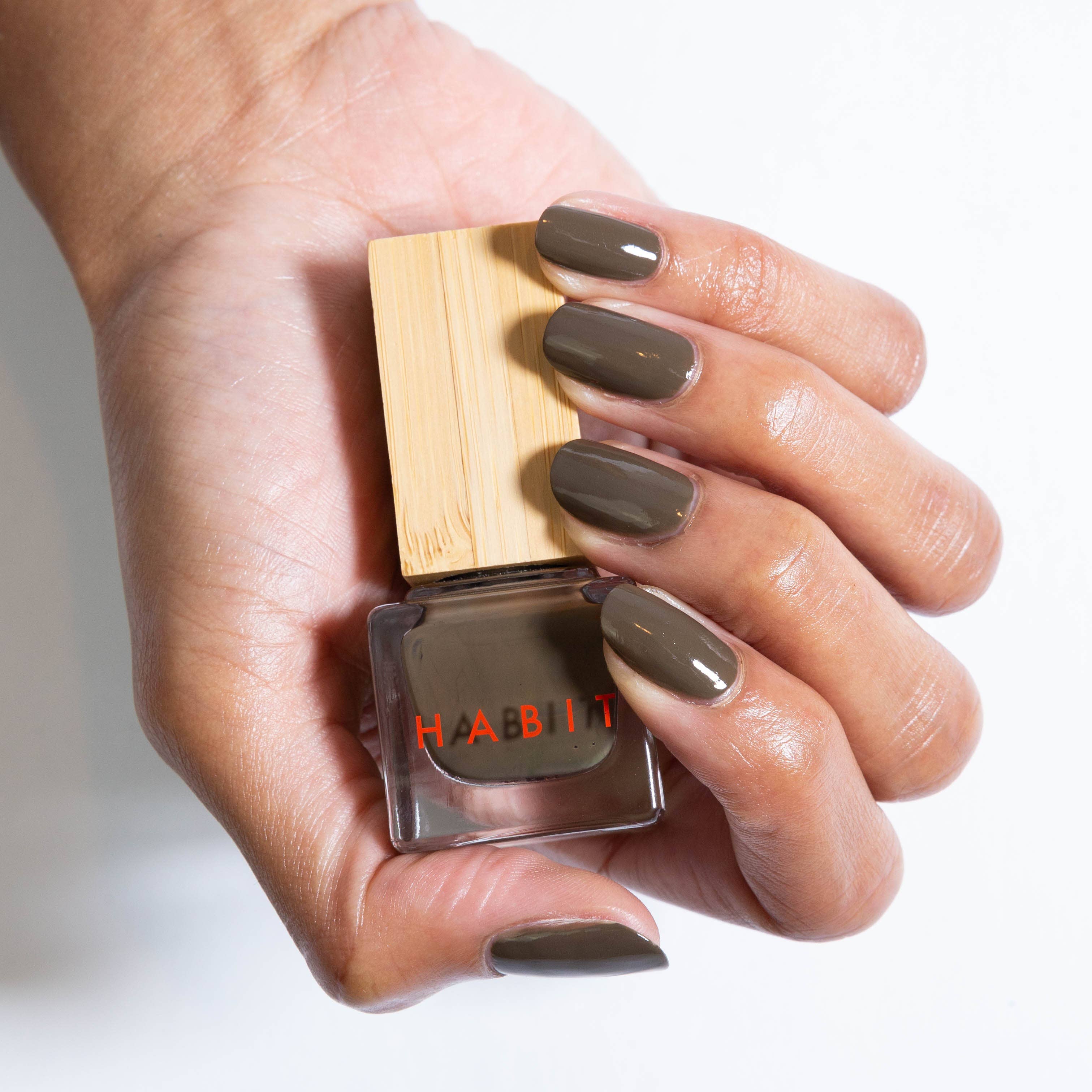 20 Retrograde | Habit Cosmetics