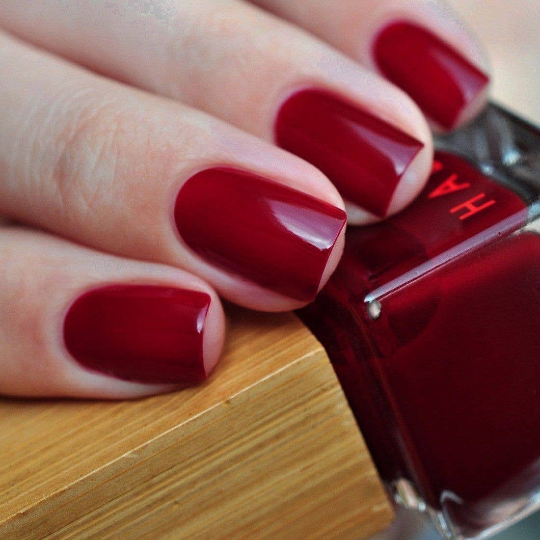 15 Santa Sangre | Habit Cosmetics