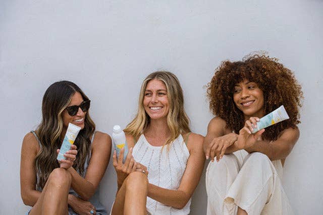 Superfood + Hyaluronic Acid Sun Protection Lotion SPF 30 | Sunplus