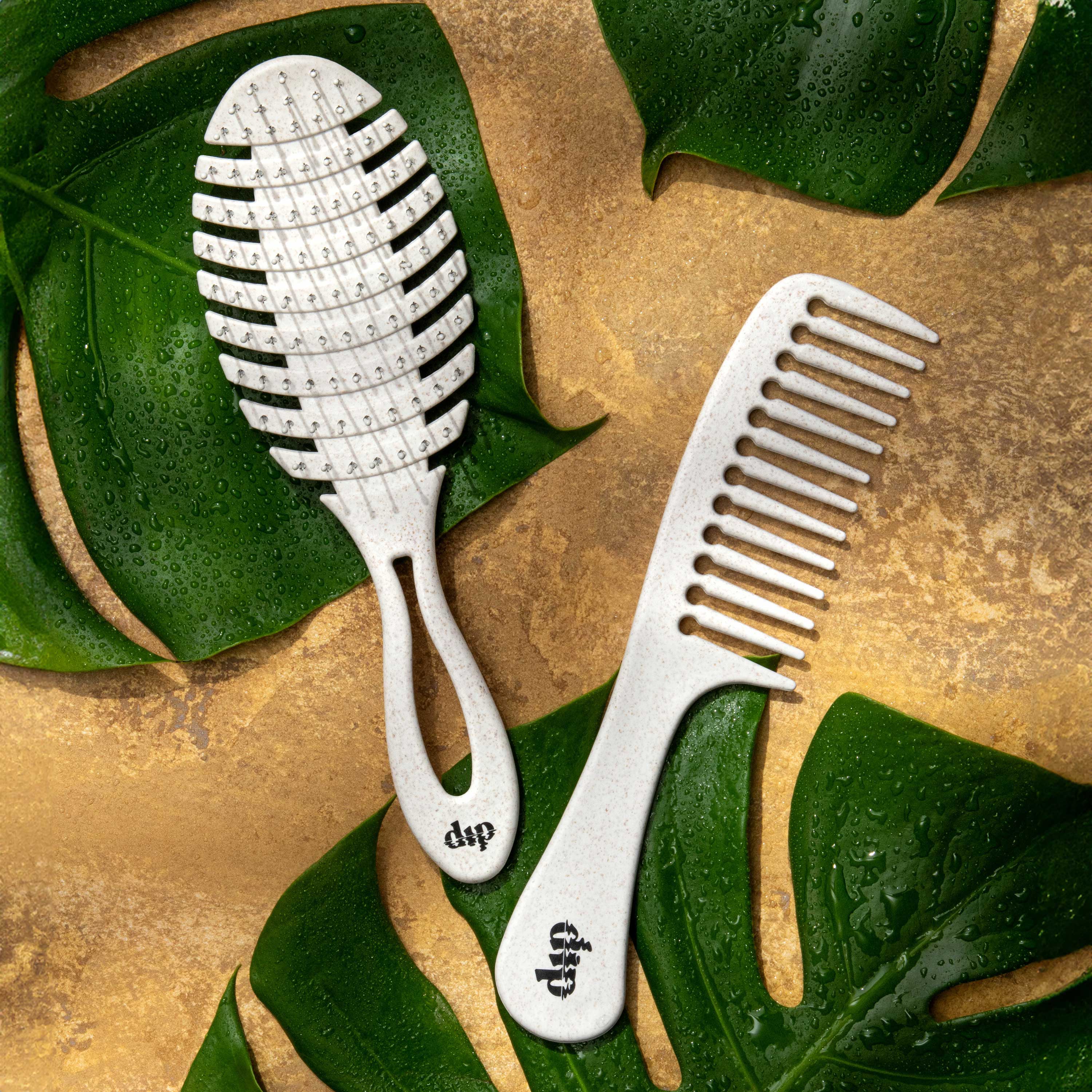 Full Size Detangling Comb | Dip