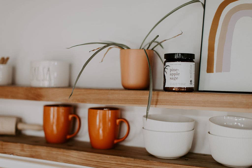 Natural Soy Candle 9 oz Pineapple Sage | Broken Top Goods