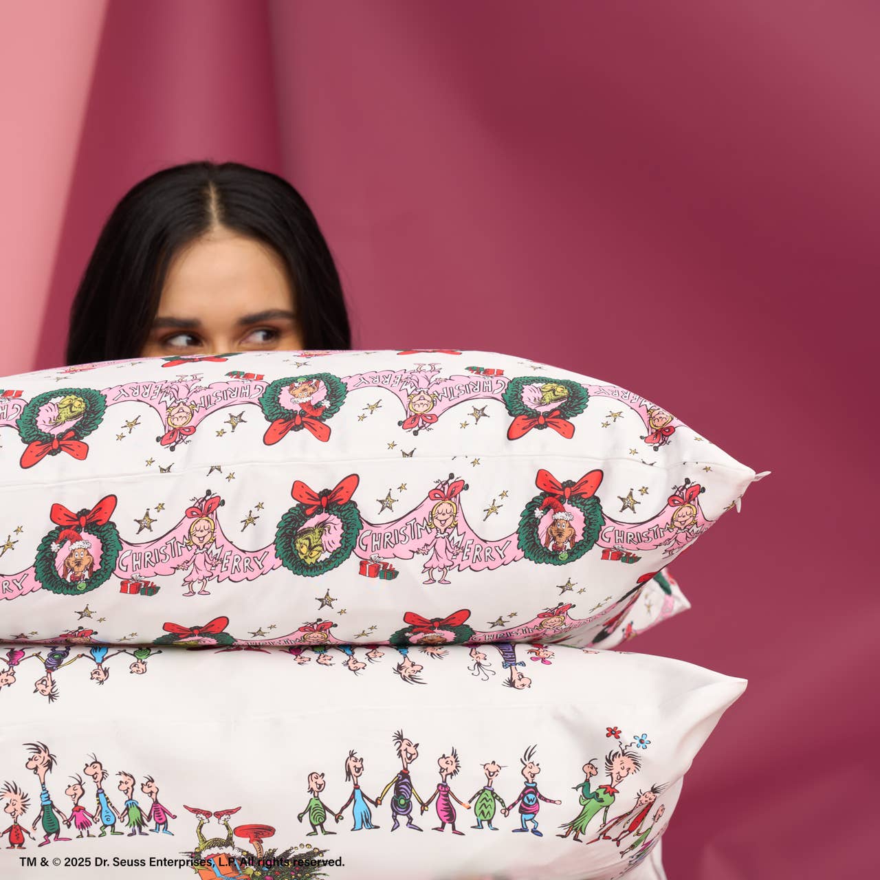 The Grinch x Kitsch Satin Pillowcase in Cindy Lou Who - King | Kitsch