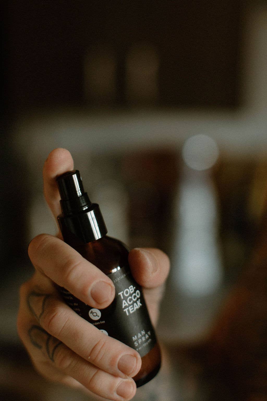 Man Spray 4 oz Tobacco Teak | Broken Top Goods