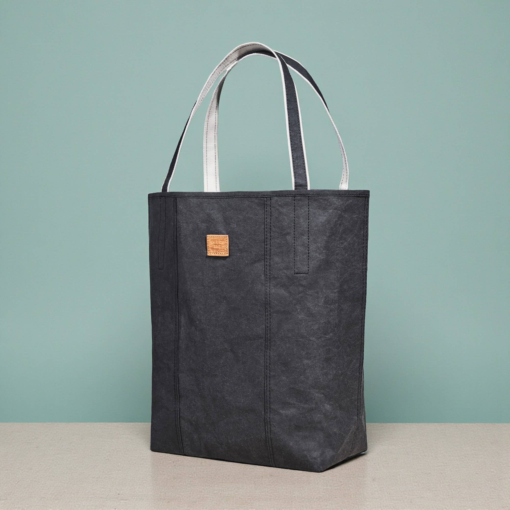 Iconic Shopper with Inner Pocket, Reusable Tote Bag | Out of the woods