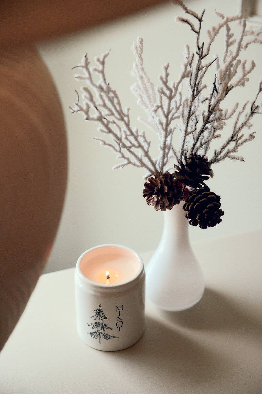 Under the Tree Candle | Minot
