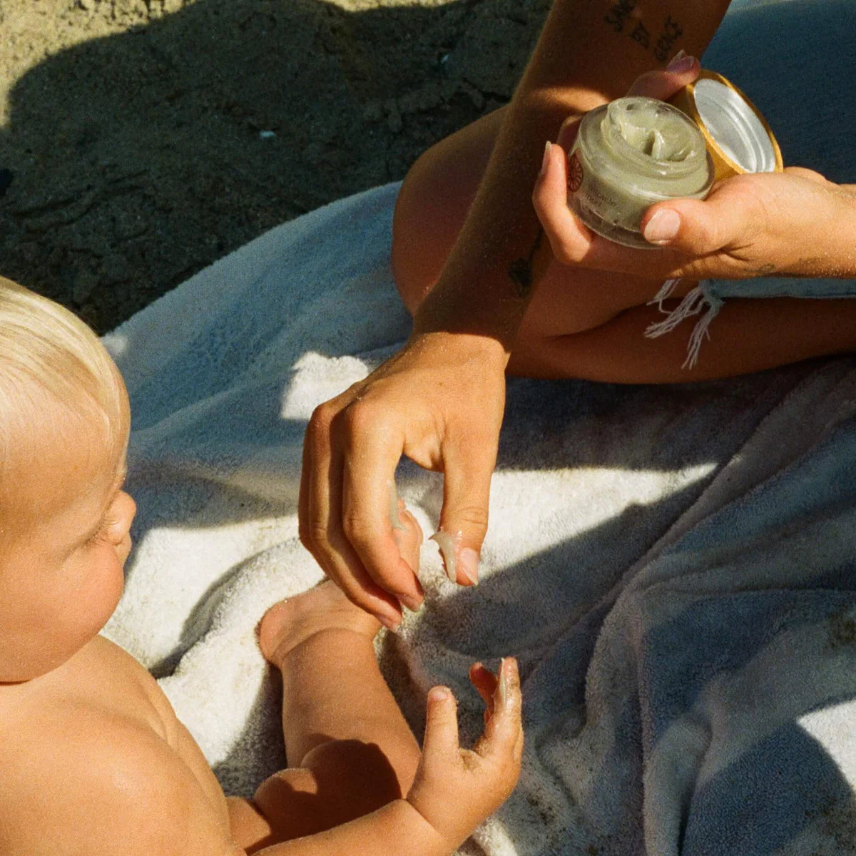 Miracle Mud Healing Tallow Balm | Honeybee Hippie