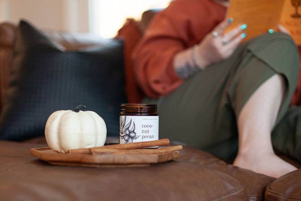 Coconut Pecan 9oz Soy | Broken Top Goods
