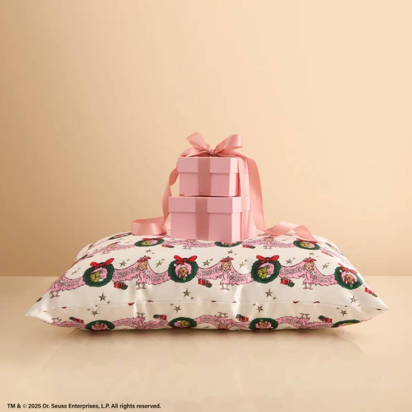 The Grinch x Kitsch Satin Pillowcase in Cindy Lou Who | Kitsch